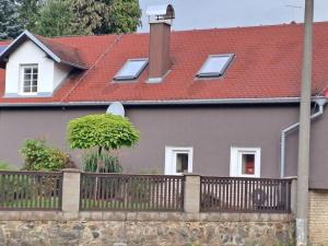 Pronájem bytu 1+1, Městečko, 70 m2