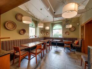 Pronájem restaurace, Praha - Nové Město, Legerova, 296 m2