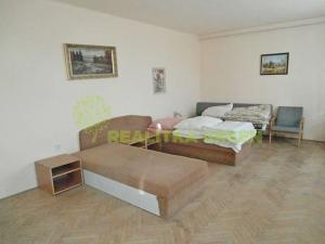 Pronájem bytu 3+1, Soběslav, náměstí Republiky, 90 m2