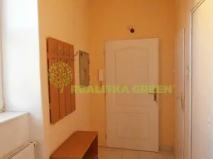 Pronájem bytu 3+1, Soběslav, náměstí Republiky, 90 m2