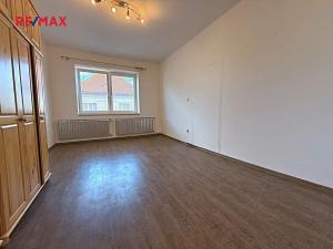 Pronájem bytu 2+kk, Hradec Králové, Poděbradova, 61 m2
