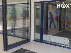 Pronájem obchodního prostoru, Praha - Stodůlky, Prusíkova, 28 m2
