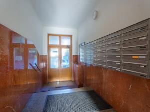 Prodej bytu 1+kk, Praha - Bubeneč, Terronská, 26 m2