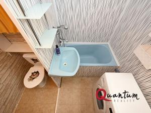 Pronájem bytu 1+kk, Praha - Krč, Hurbanova, 27 m2