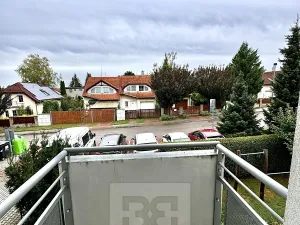 Pronájem bytu 1+kk, Praha - Čimice, Zaječická, 35 m2