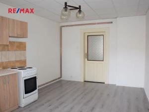 Pronájem bytu 1+1, Plzeň, Petřínská, 35 m2