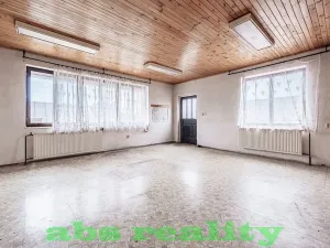 Prodej rodinného domu, Straky, 350 m2