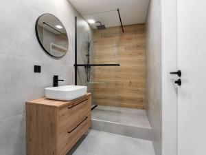 Prodej bytu 3+kk, Most, Vítězslava Nezvala, 53 m2