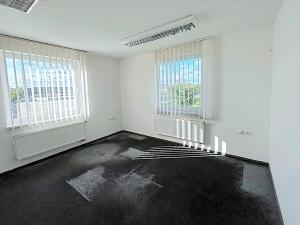 Pronájem obchodního prostoru, Louny, Průmyslová, 126 m2