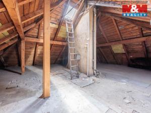 Prodej bytu 2+1, Teplice, Jugoslávská, 91 m2
