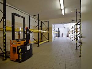 Pronájem skladu, Praha - Libuš, Libušská, 1400 m2
