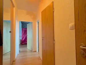 Pronájem bytu 2+1, Praha - Záběhlice, Struhařovská, 58 m2