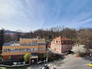 Pronájem bytu 1+1, Praha - Smíchov, Podbělohorská, 45 m2