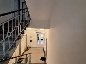Pronájem bytu 1+1, Praha - Smíchov, Podbělohorská, 45 m2