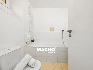 Pronájem bytu 2+1, Praha - Michle, Na dědinách, 50 m2
