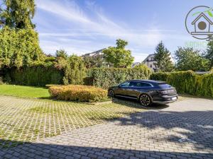 Prodej bytu 2+1, Praha - Suchdol, Brandejsovo náměstí, 116 m2