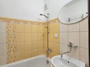 Pronájem bytu 3+kk, Praha - Záběhlice, Bělčická, 60 m2
