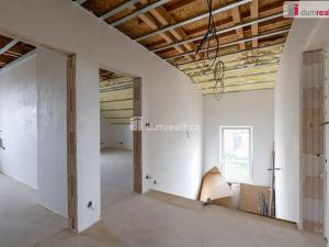 Prodej rodinného domu, Lužná, Jižní, 165 m2