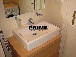 Pronájem bytu 1+kk, Praha - Vinohrady, Italská, 48 m2