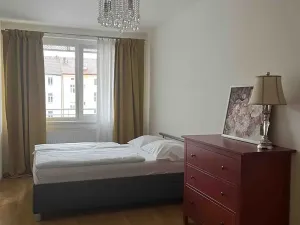 Pronájem bytu 2+kk, Praha - Libeň, U svobodárny, 50 m2