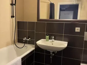 Pronájem bytu 2+kk, Praha - Libeň, U svobodárny, 50 m2