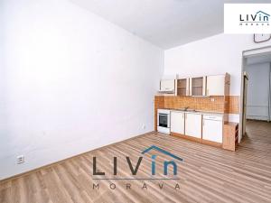 Pronájem bytu 2+kk, Velká Bystřice, 8. května, 34 m2