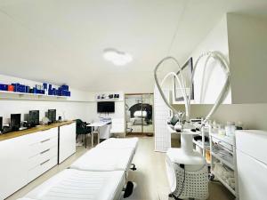 Pronájem obchodního prostoru, Praha - Nové Město, 95 m2