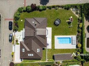 Prodej rodinného domu, Moravany, 360 m2