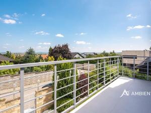 Prodej rodinného domu, Moravany, 360 m2