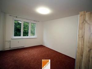 Pronájem bytu 2+1, Kadaň, Na Podlesí, 61 m2