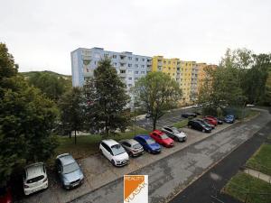 Pronájem bytu 2+1, Kadaň, Na Podlesí, 61 m2