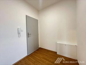 Pronájem bytu 1+kk, Přerov, Čechova, 37 m2