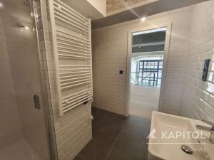 Pronájem bytu 2+kk, Praha - Vysočany, Kolbenova, 57 m2