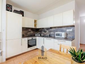 Prodej bytu 2+1, Jihlava, Březinova, 57 m2