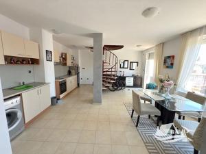 Prodej bytu 3+kk, Nesebar, Bulharsko, 144 m2