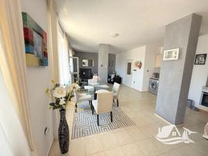 Prodej bytu 3+kk, Nesebar, Bulharsko, 144 m2