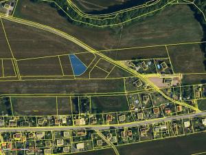 Dražba pole, Staré Město, 1127 m2