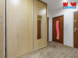 Prodej bytu 2+1, Klášterec nad Ohří - Miřetice u Klášterce nad Ohří, Pionýrů, 59 m2