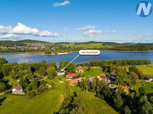 Prodej rodinného domu, Horní Planá, 196 m2