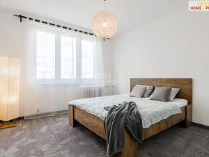 Prodej bytu 3+1, Karlovy Vary, Okružní, 65 m2