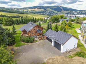 Prodej ubytování, Loučná pod Klínovcem, 195 m2
