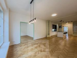 Pronájem bytu 4+kk, Praha - Holešovice, Vinařská, 118 m2