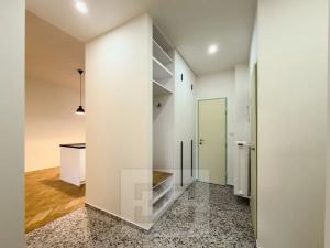 Pronájem bytu 4+kk, Praha - Holešovice, Vinařská, 118 m2
