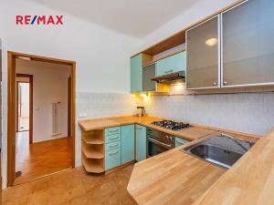 Pronájem bytu 2+1, Praha - Střešovice, Na Petynce, 63 m2