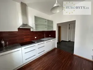 Pronájem bytu 3+1, Praha - Nusle, Na Pankráci, 90 m2