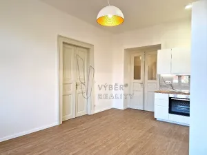 Pronájem bytu 2+1, Praha - Vršovice, Ruská, 70 m2