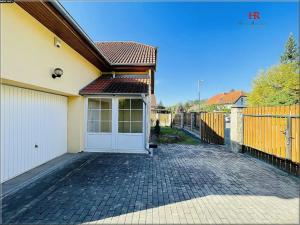 Prodej rodinného domu, Sulice, K Potoku, 192 m2