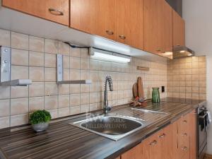 Prodej bytu 2+kk, Jesenice, Za Rybníkem, 56 m2