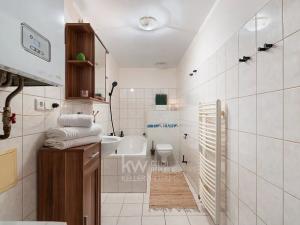 Prodej bytu 2+kk, Jesenice, Za Rybníkem, 56 m2