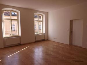 Pronájem bytu 3+1, Praha - Žižkov, Cimburkova, 82 m2